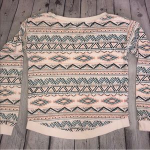 Billabong Tops - Billabong Sweatshirt Billabong Tops - Billabong Sweatshirt